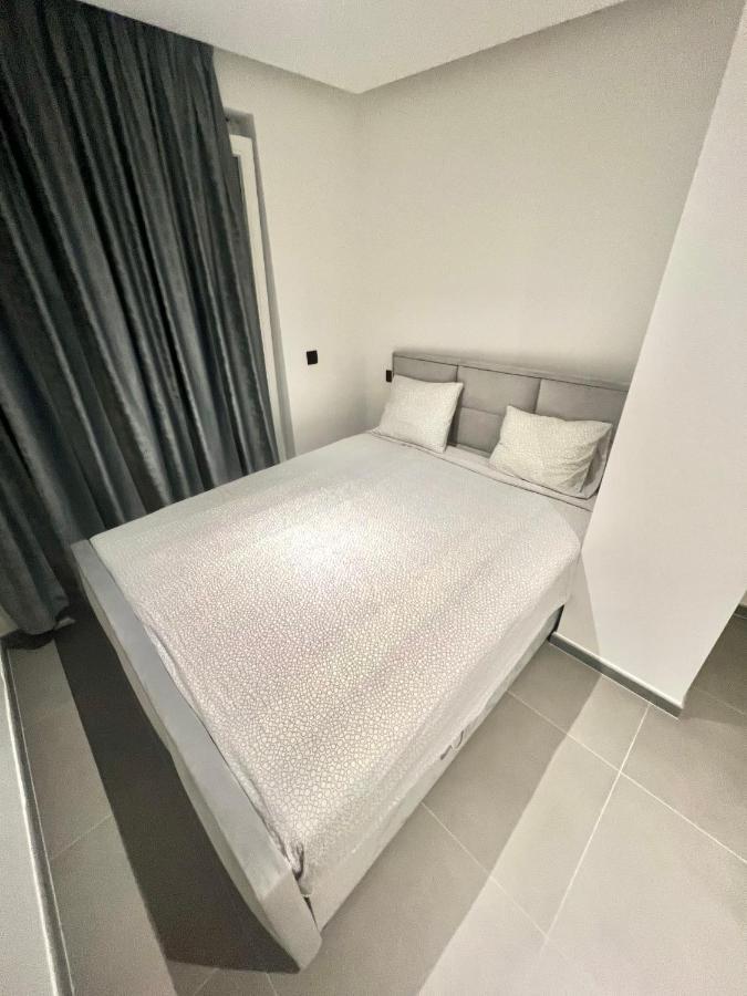 Luxury Brand New Apartment Βρυξέλλες Εξωτερικό φωτογραφία